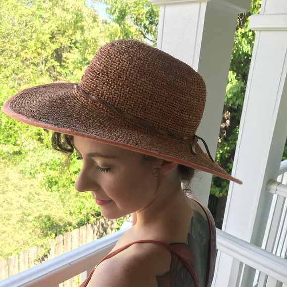 Goorin Bros. Desert Sun Raffia Straw Hat in Coral - Picture 6 of 8